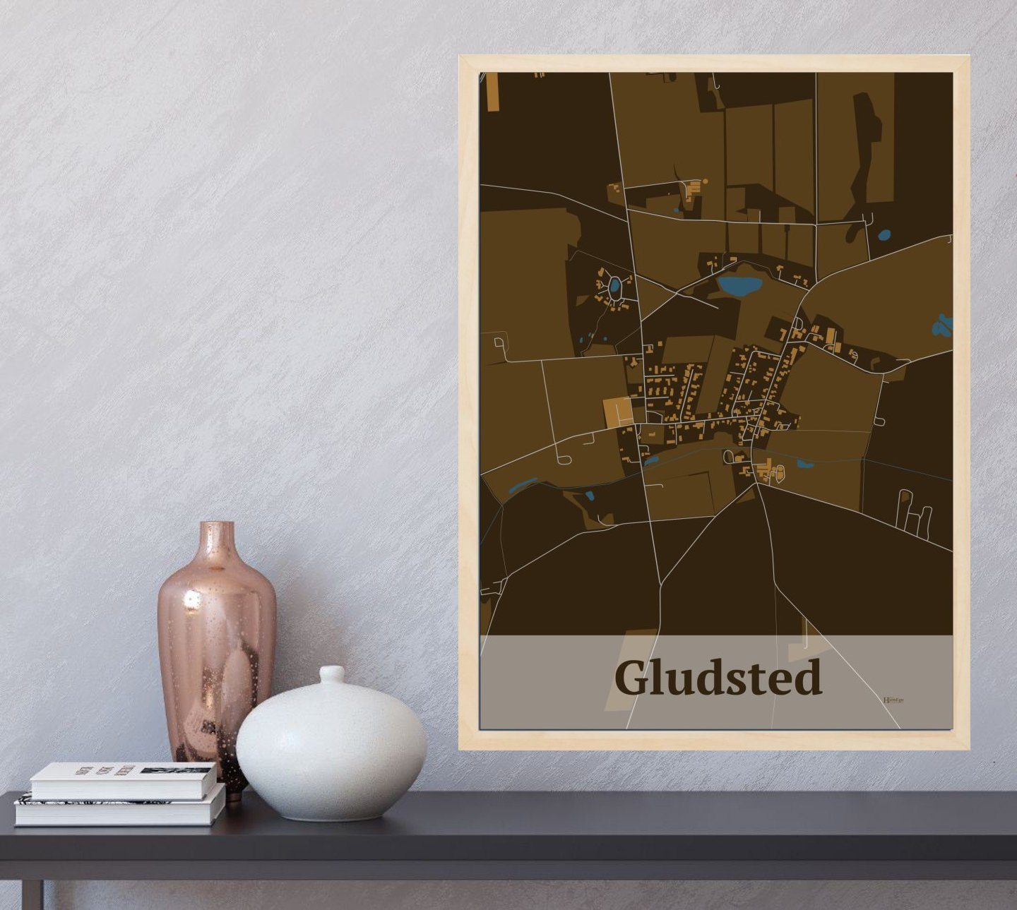 Gludsted plakat i farve og HjemEgn.dk design firkantet. Design bykort for Gludsted