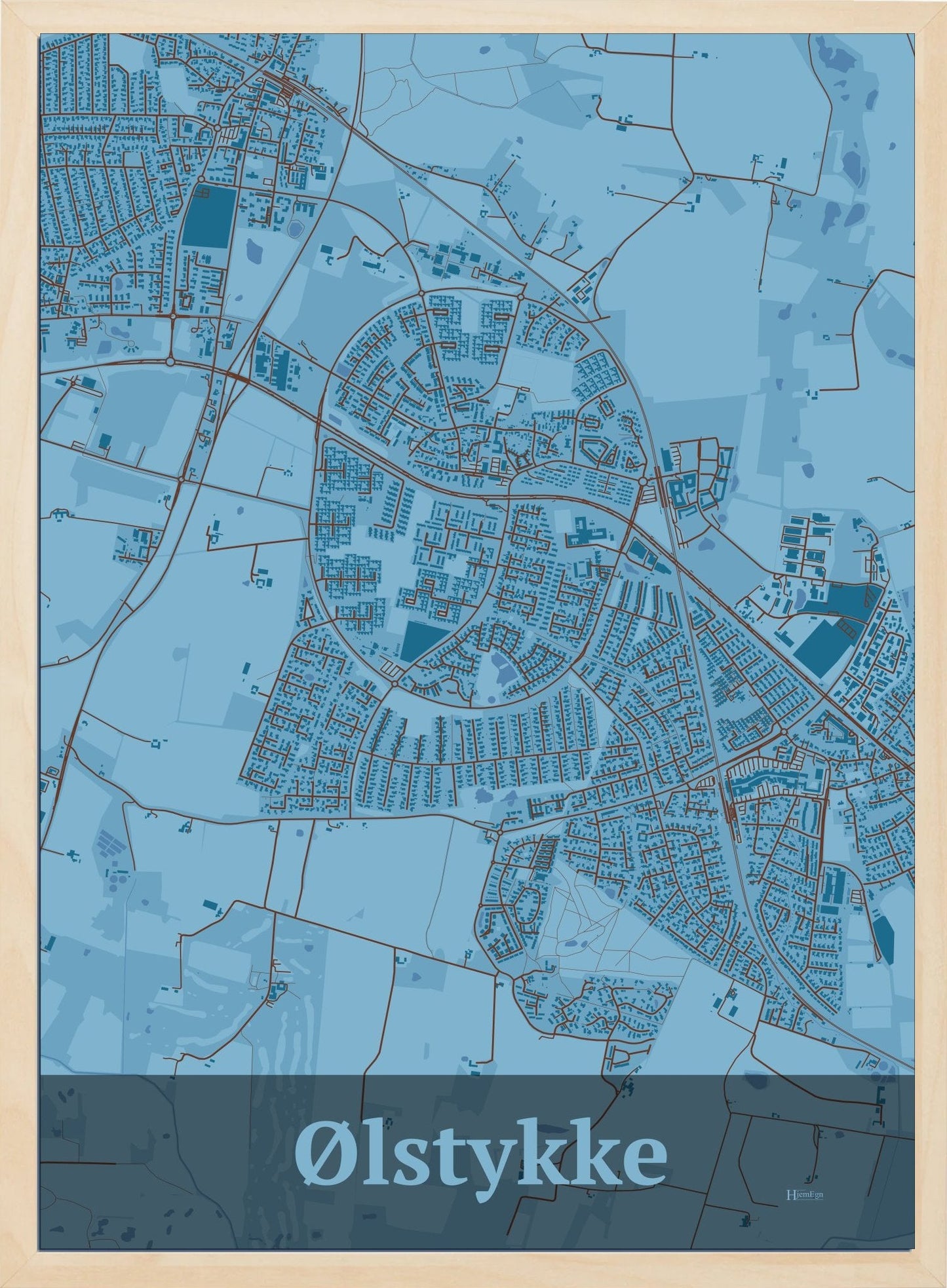 Ølstykke plakat i farve pastel blå og HjemEgn.dk design firkantet. Design bykort for Ølstykke