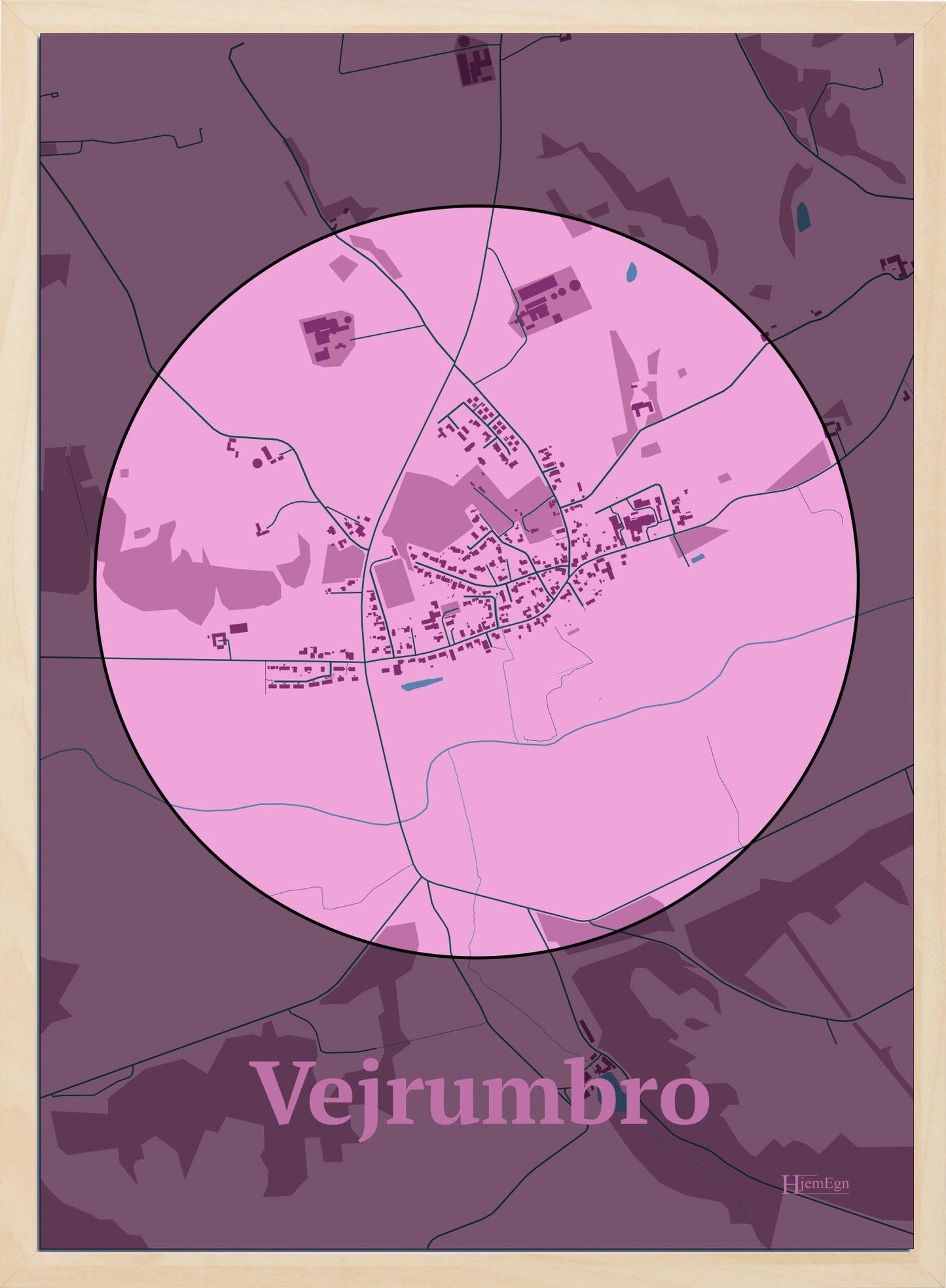 Vejrumbro plakat i farve pastel rød og HjemEgn.dk design centrum. Design bykort for Vejrumbro