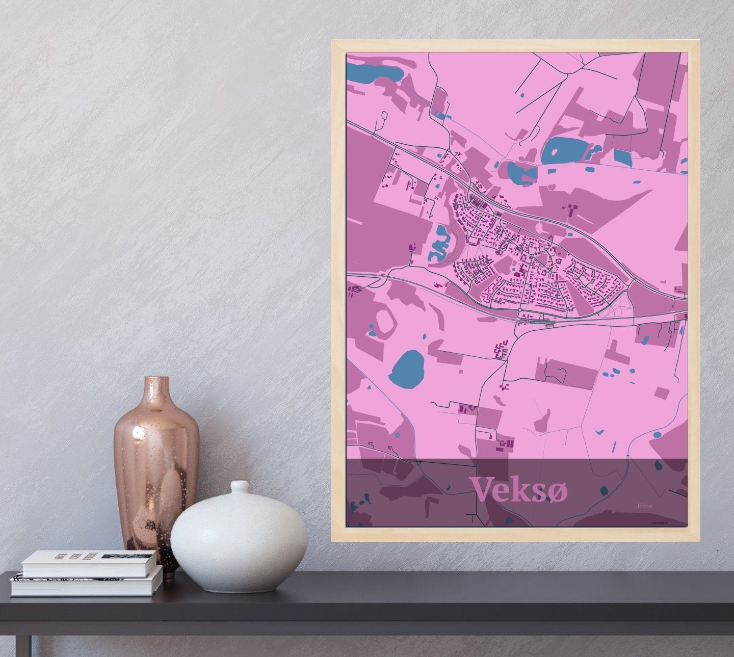 Veksø plakat i farve og HjemEgn.dk design firkantet. Design bykort for Veksø