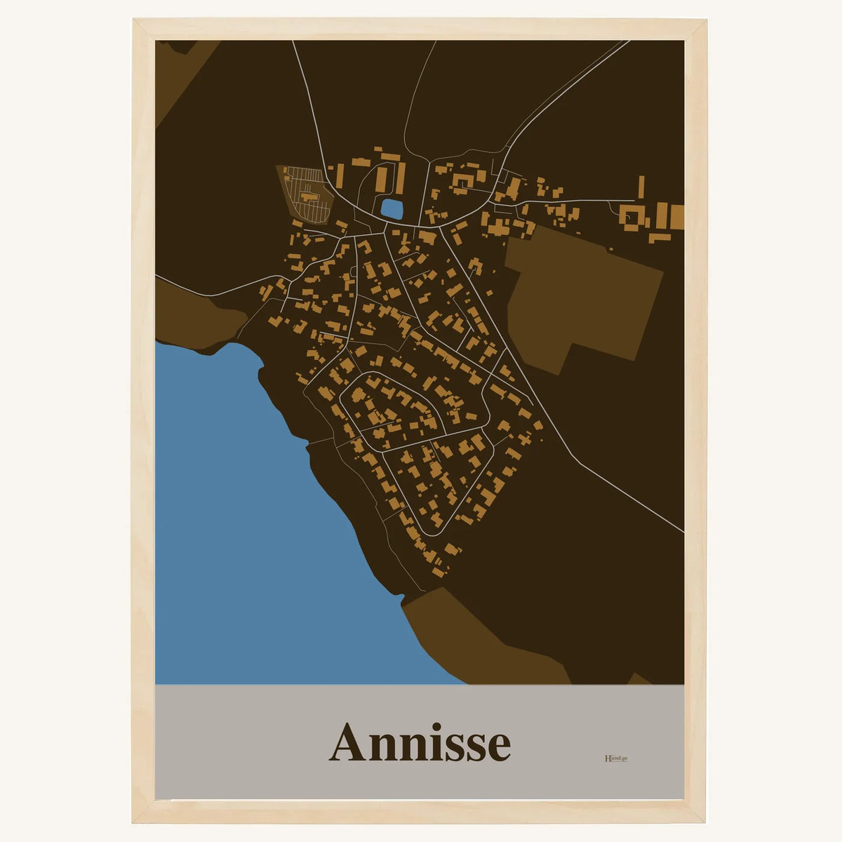 Annisse plakat – Firkantet 2026 – Mørk brun