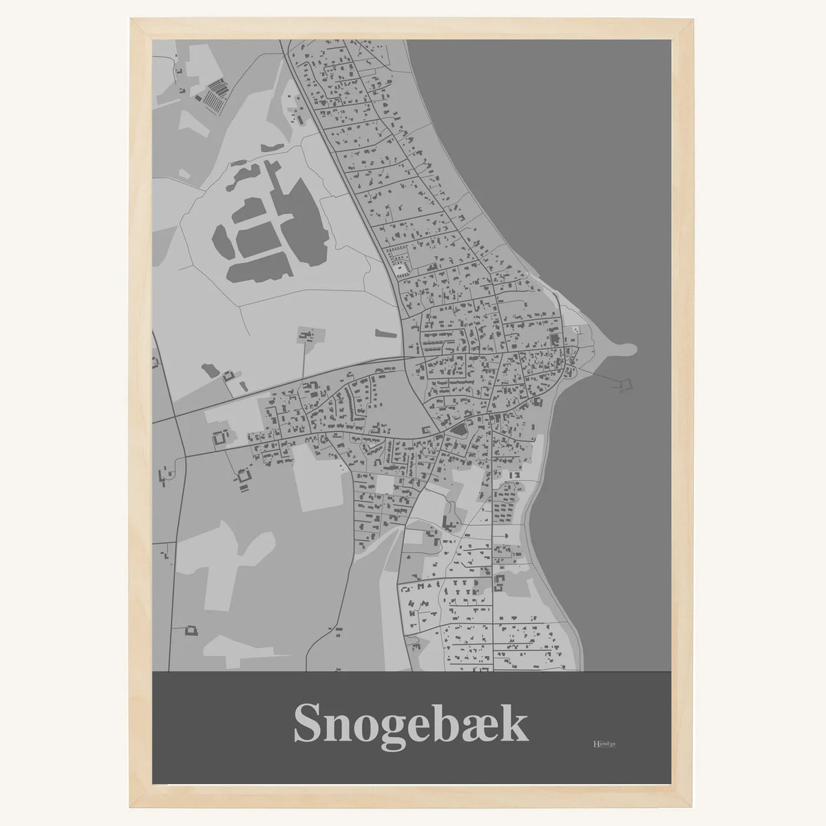 Snogebæk plakat – Firkantet 2026 – Lys pastel grå