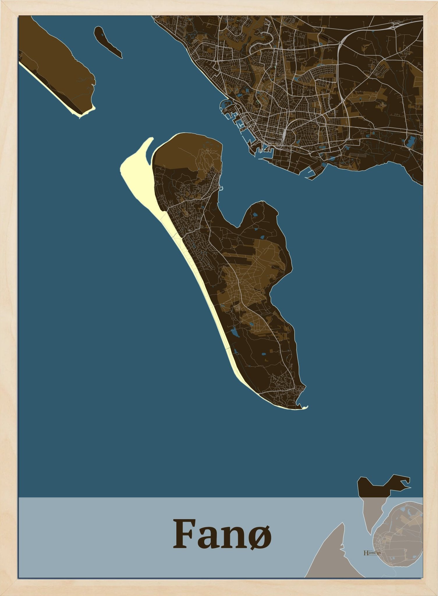 Fanø plakat i farve mørk brun og HjemEgn.dk design firkantet. Design ø-kort for Fanø