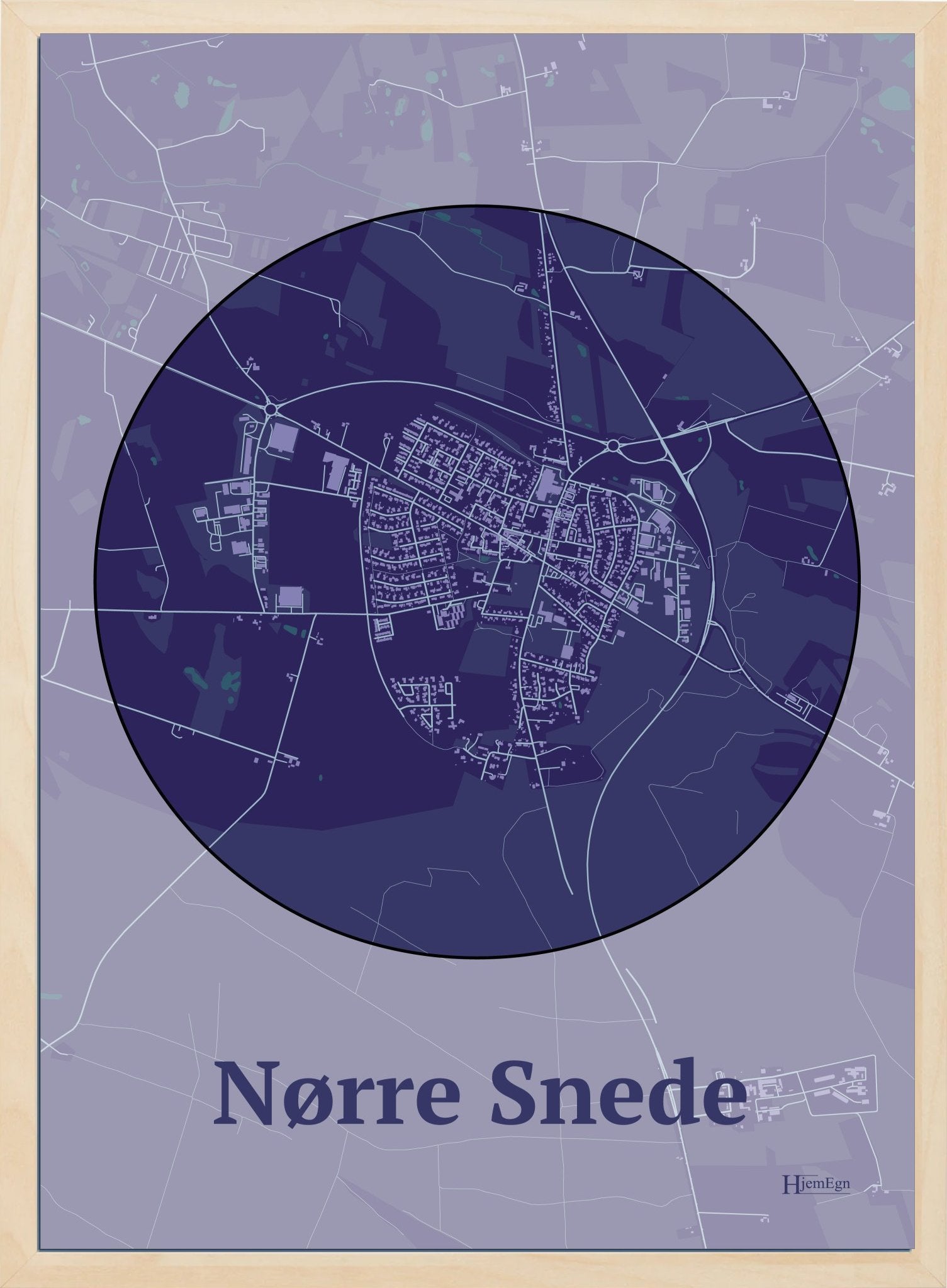 Nørre Snede plakat i farve mørk lilla og HjemEgn.dk design centrum. Design bykort for Nørre Snede