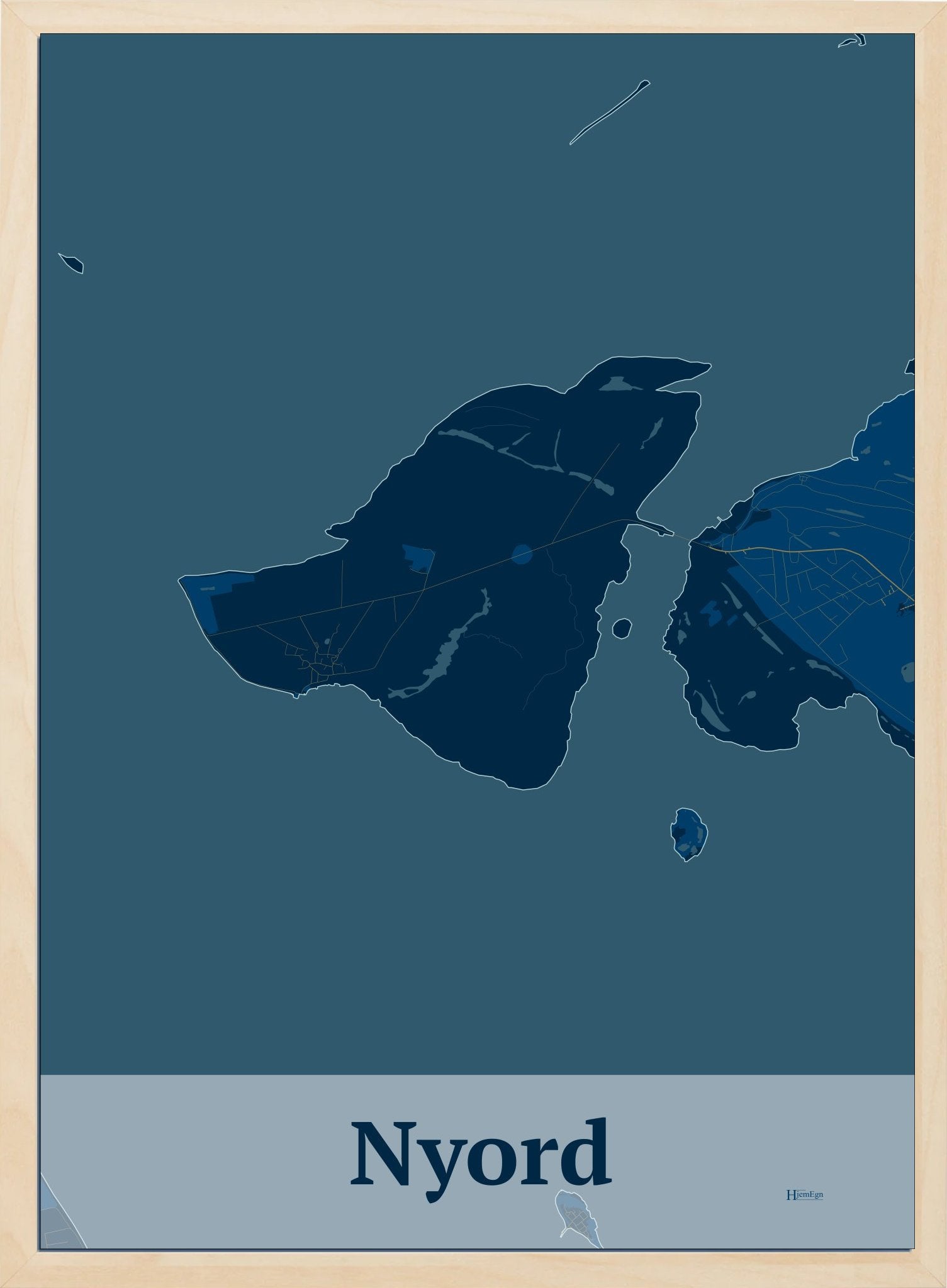 Nyord plakat i farve mørk blå og HjemEgn.dk design firkantet. Design ø-kort for Nyord