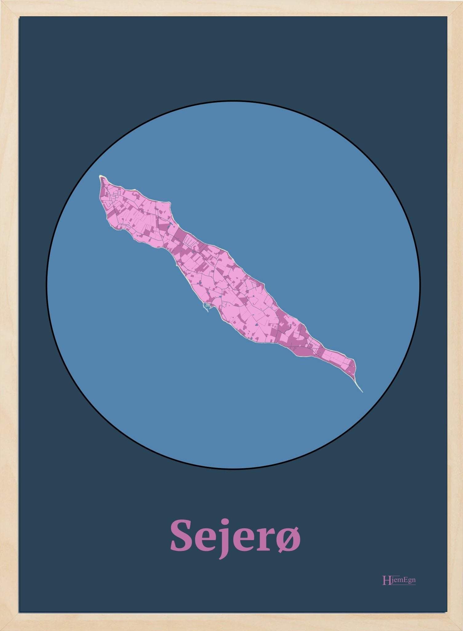 Sejerø plakat i farve pastel rød og HjemEgn.dk design centrum. Design ø-kort for Sejerø
