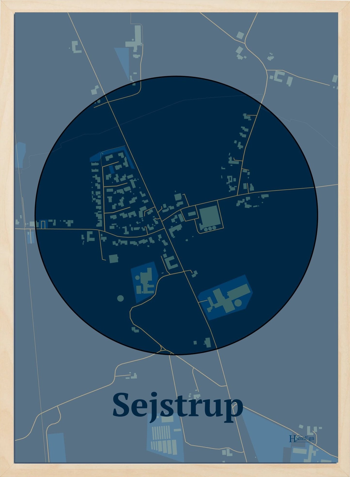 Sejstrup plakat i farve mørk blå og HjemEgn.dk design centrum. Design bykort for Sejstrup