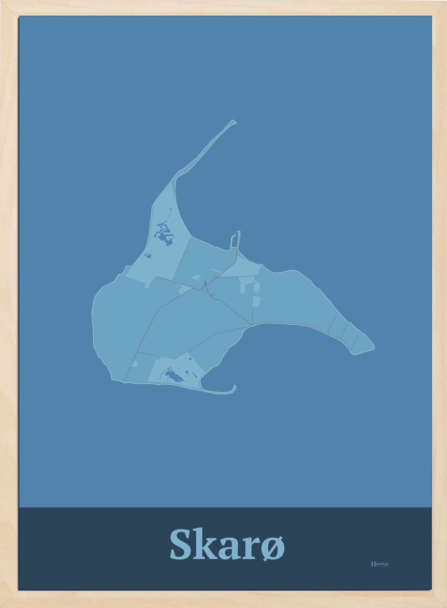 Skarø plakat i farve pastel blå og HjemEgn.dk design firkantet. Design ø-kort for Skarø