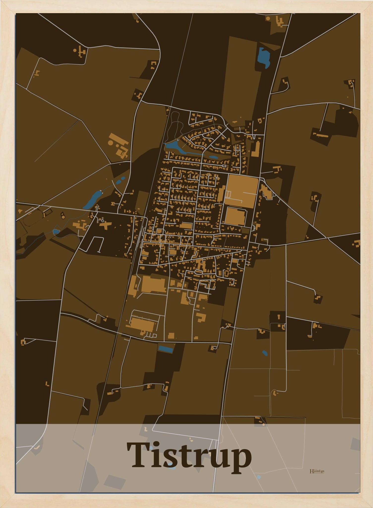 Tistrup plakat i farve mørk brun og HjemEgn.dk design firkantet. Design bykort for Tistrup