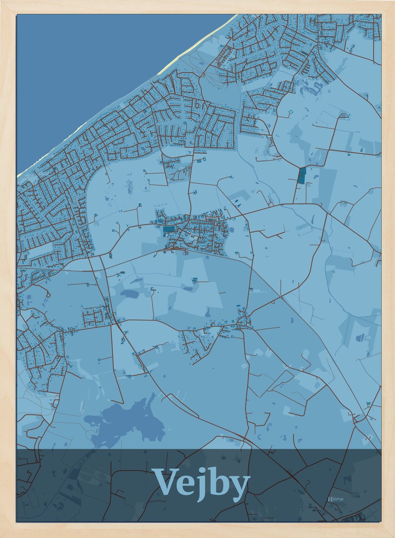 Vejby plakat i farve pastel blå og HjemEgn.dk design firkantet. Design bykort for Vejby