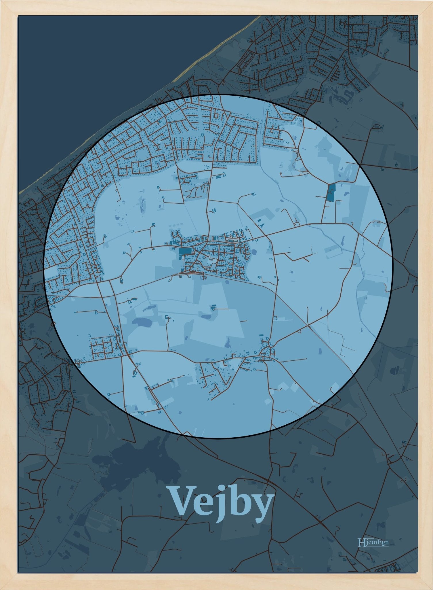 Vejby plakat i farve pastel blå og HjemEgn.dk design centrum. Design bykort for Vejby