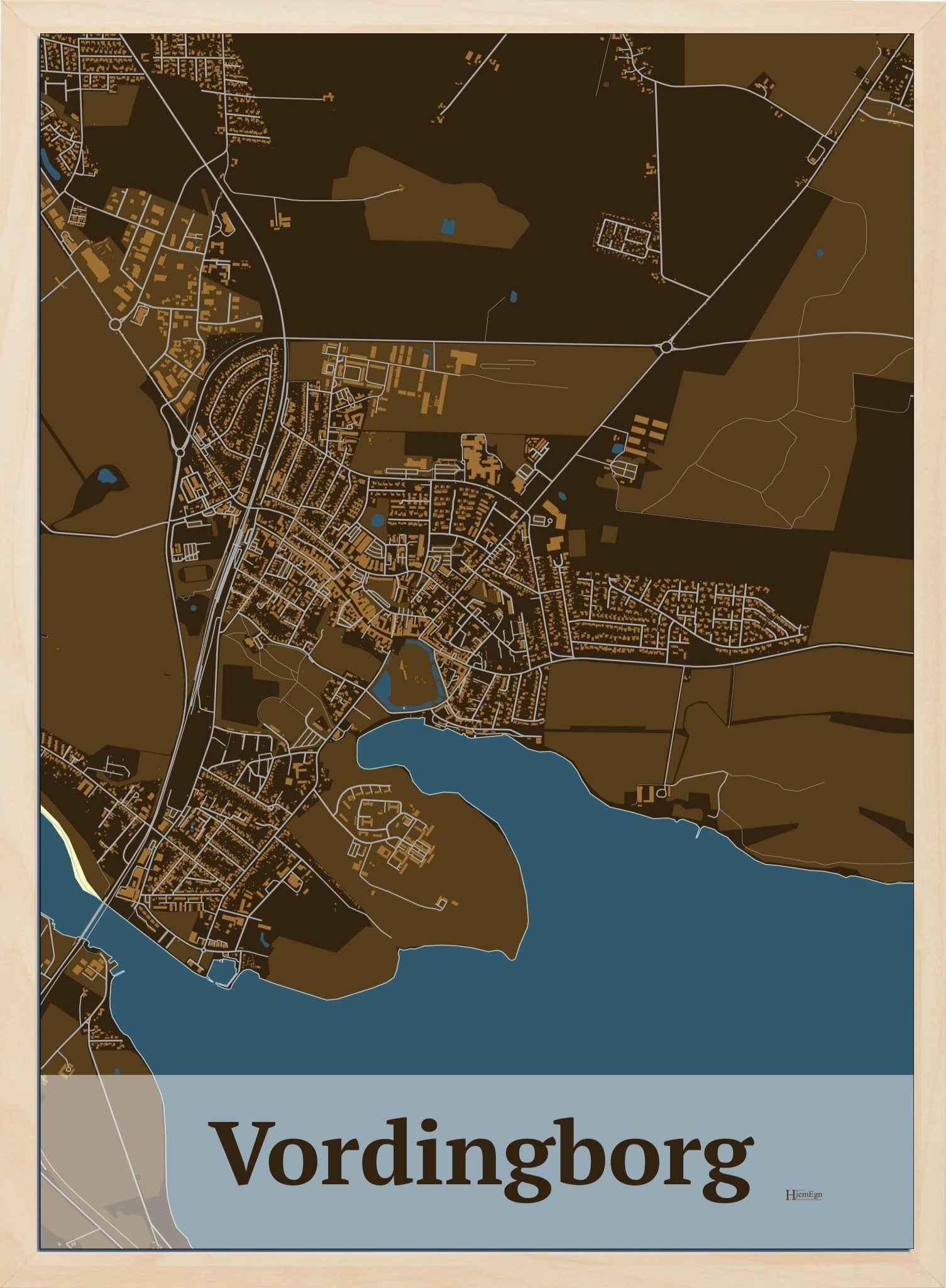 Vordingborg plakat i farve mørk brun og HjemEgn.dk design firkantet. Design bykort for Vordingborg